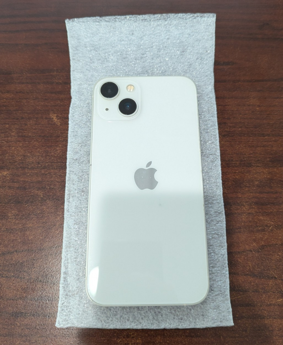 Apple iPhone 13 128GB Unlocked Starlight Excellent Condition Free