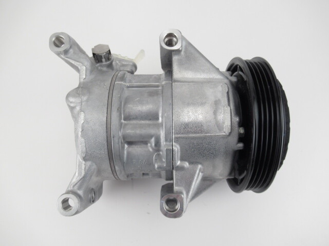 AC Compressor OEM Denso 5TSE10C fits Toyota Yaris, Yaris R QR | eBay