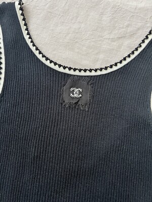 Auth Chanel Classic CC Logo Black Knit Tank Top - Size 42 | eBay