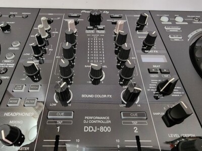 Pioneer DDJ-800 Rekordbox 2ch DJ Controller DDJ800 2-Channel Black