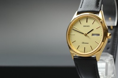 Vintage 1992 N MINT Seiko Chronos 5H23-7D40 Day/Date Gold Qz Mens