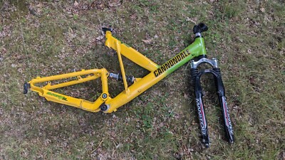 CANNONDALE SUPER V 700 MOUNTAIN BIKE FRAME - LARGE | eBay