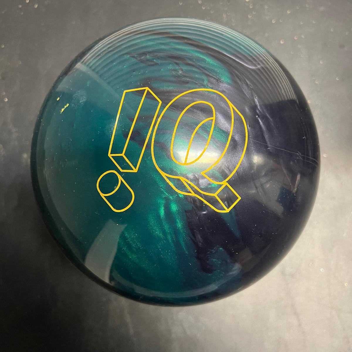 STORM 社 IQツアーダークグリーン15ポンド Storm IQ Tour A.I. Bowling