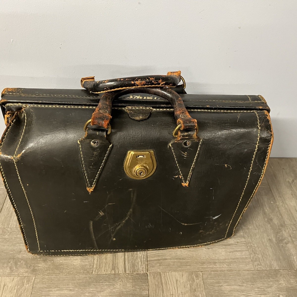 Rare Vintage 1940s Leather Doctor's Medical Bag USA Leather House