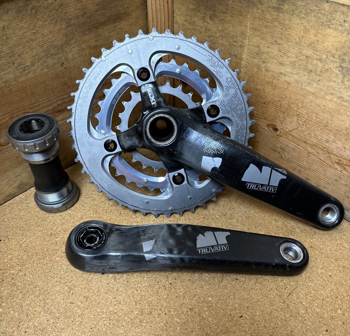 SRAM Truvativ Noir XC 3.3 Team Carbon Triple Mountain Bike