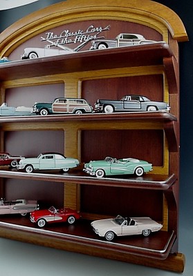 12 FRANKLIN MINT 1:43 SCALE SET CLASSIC CARS WITH DISPLAY SHELF