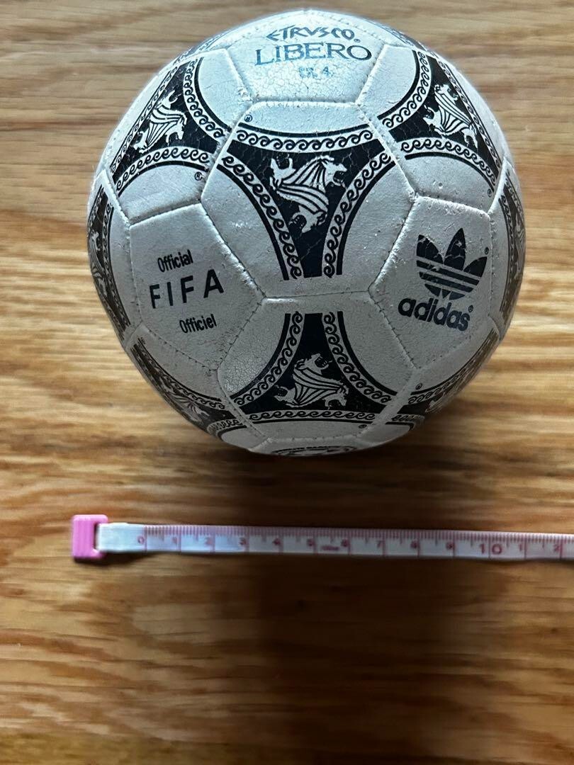 adidas W杯イタリア大会 ボール エトロスコ デッドストック adidas W杯