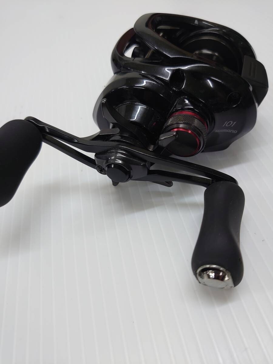 Shimano 17 scorpion DC 101 Left Baitcasting Reel | eBay
