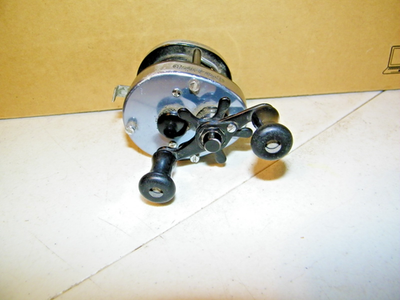 Shakespeare President II 1982 DB Baitcaster Vintage Made In USA