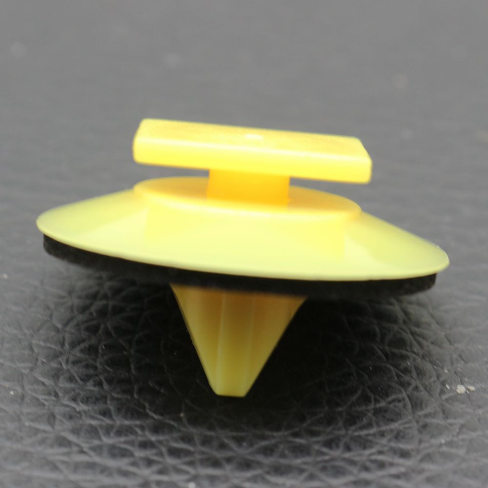 New For Mazda KB8A-51-SJ3 Lower moulding Clip & Spoiler Retainer