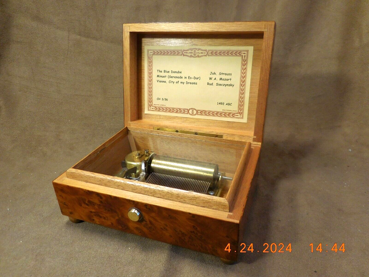 オルゴール REUGE 36 Note Music Box オルゴール REUGE 36 Note Music