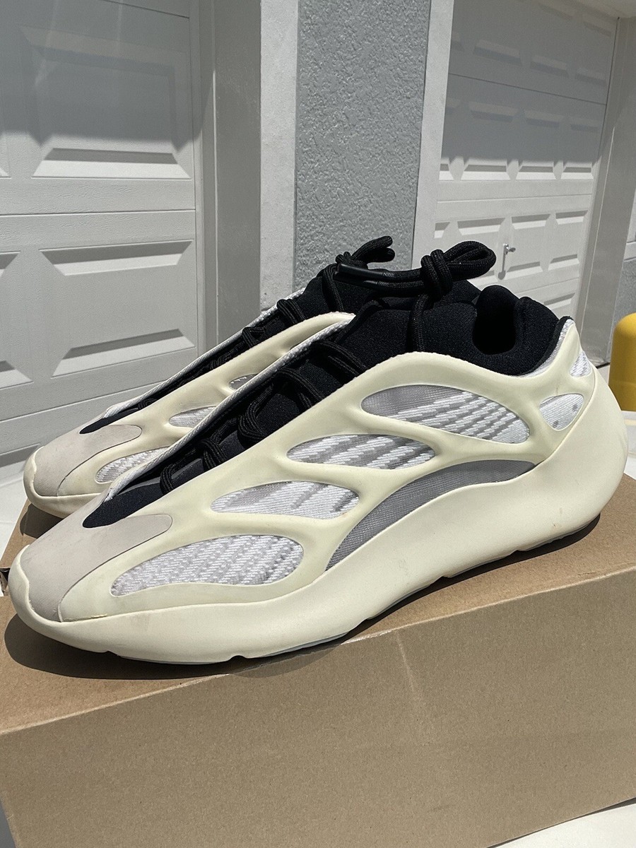 Size 11.5 - adidas Yeezy 700 V3 2023 Azael | eBay