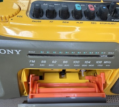 Vtg 1990s Sony Cfm-104 Yellow Cassette Tape Player Stereo Boombox