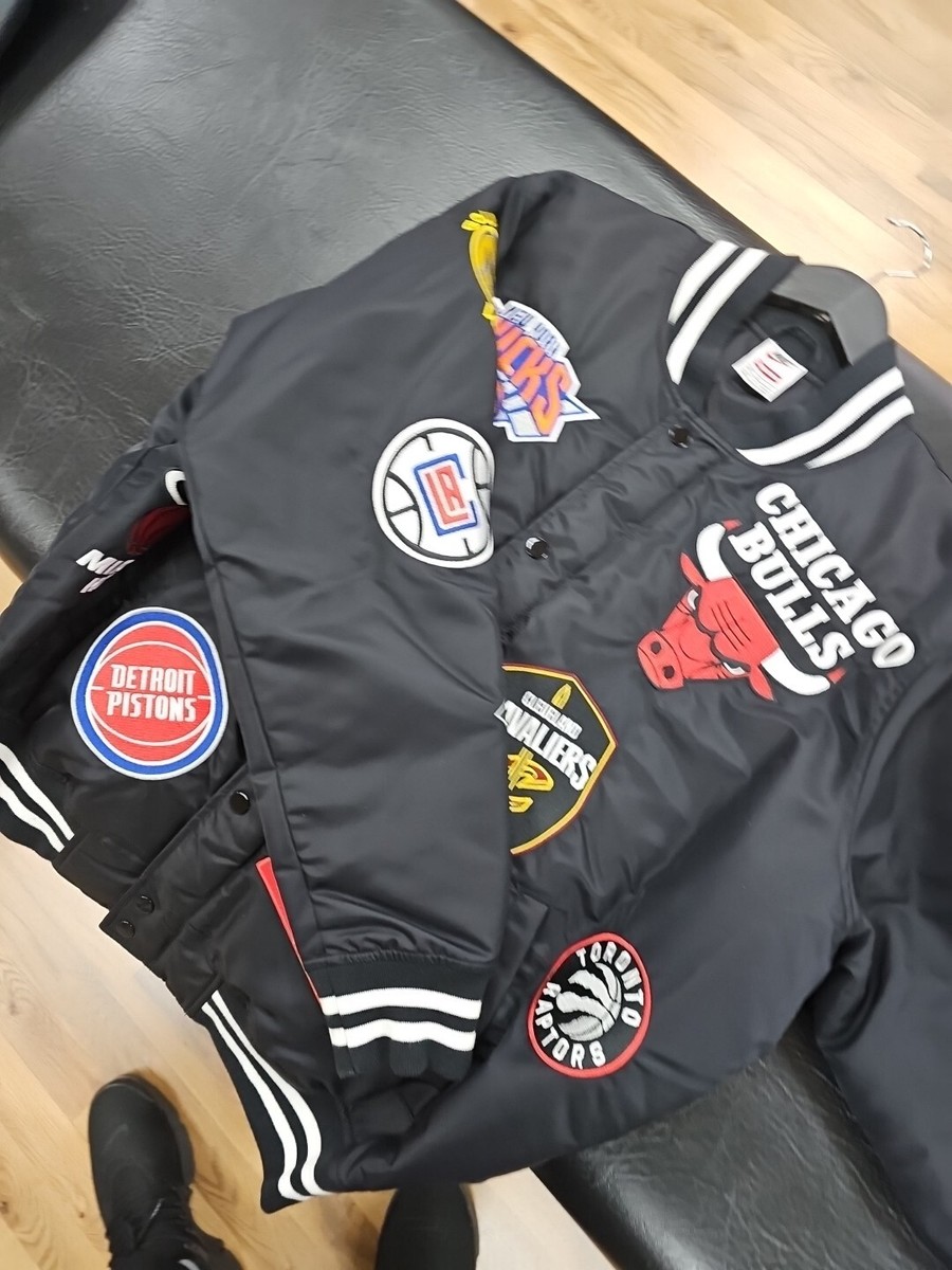 SUPREME x NIKE NBA WARM UP JACKET 