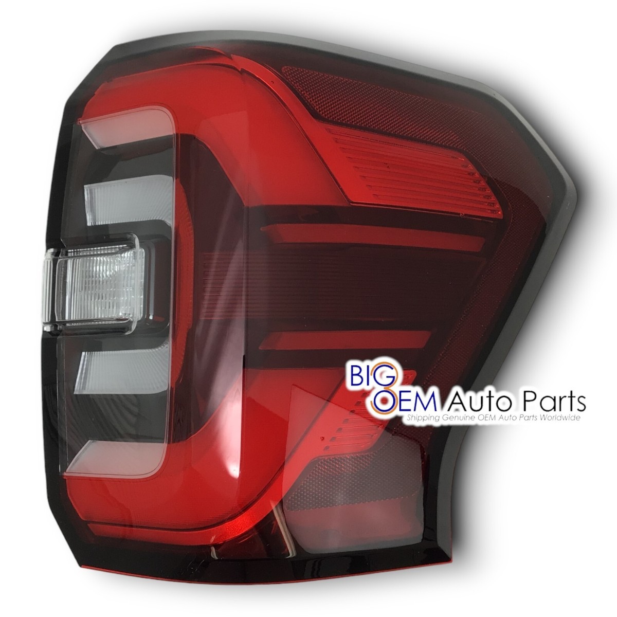 2022 - 2024 Ford Expedition Passenger Side RH Rear Tail Lamp OEM