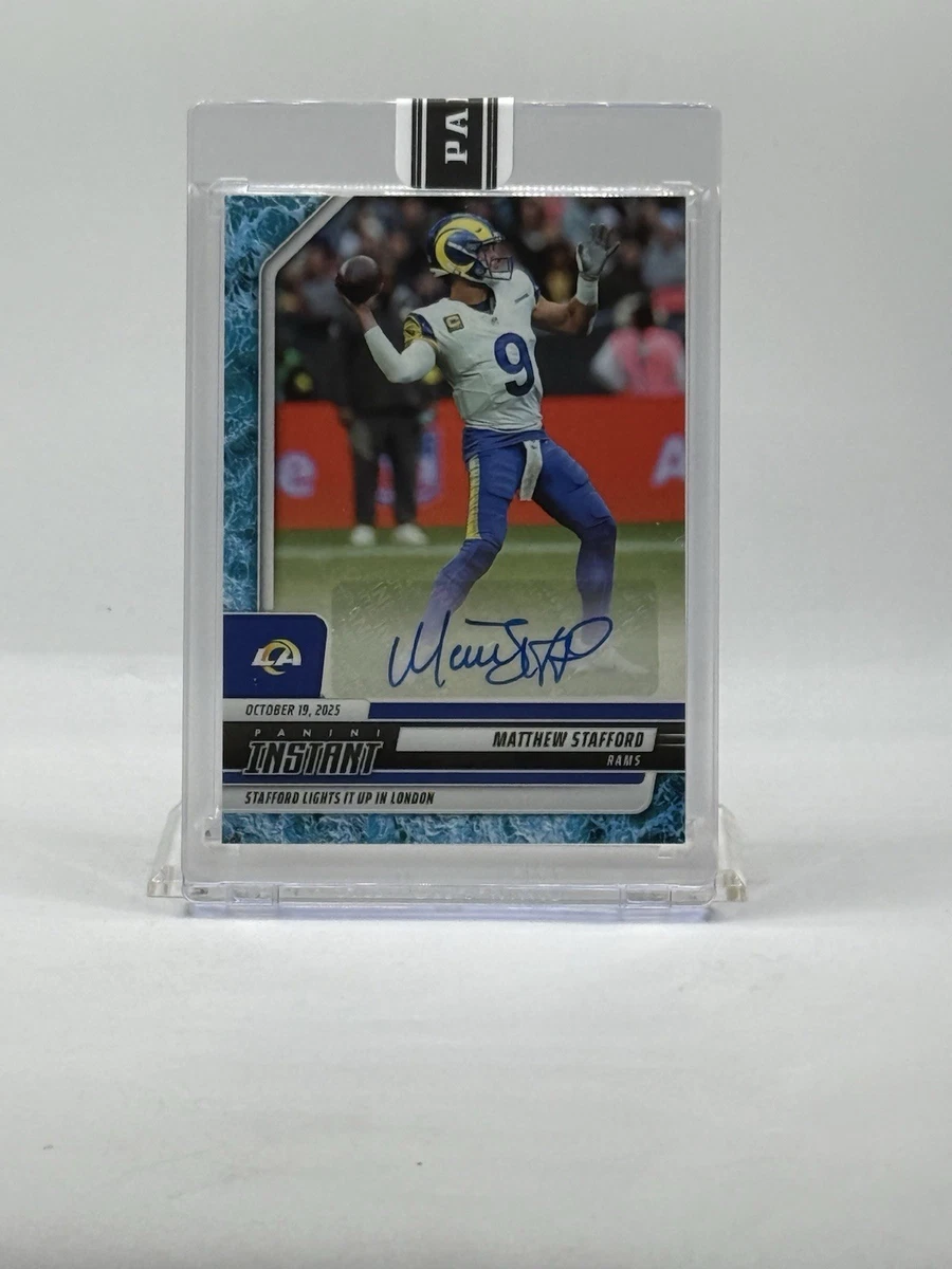 Matthew Stafford Autographed Football Sports Trading Cards