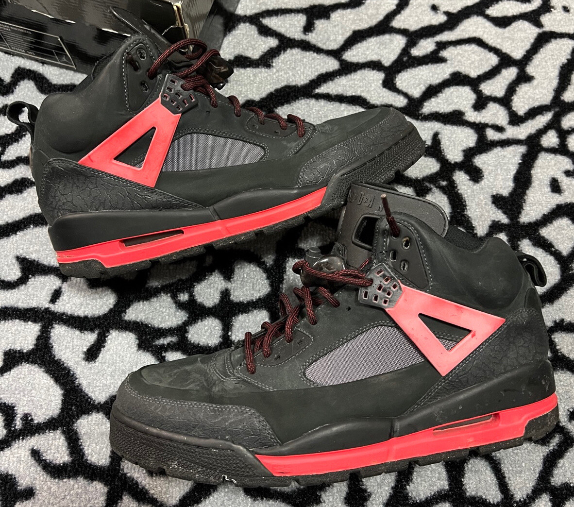 NEW MEN'S JORDAN WINTERIZED SPIZIKE 375356-003 Sz 12 Infrared