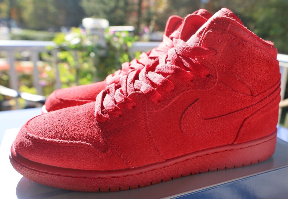 2016 NIKE AIR JORDAN 1 RETRO HIGH Hi Triple Red SUEDE October