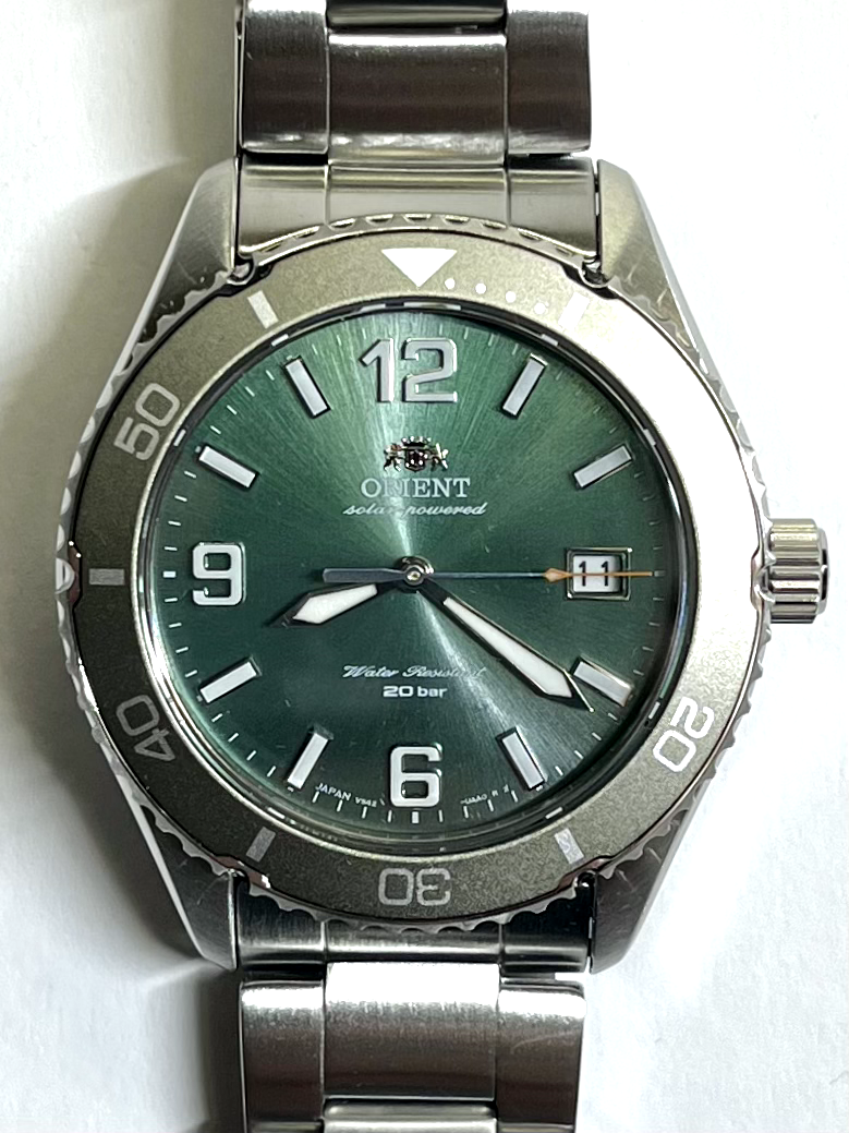 Orient Mako 40 RN-WJ0001E Men's Watch Solar Green Date 2024 From