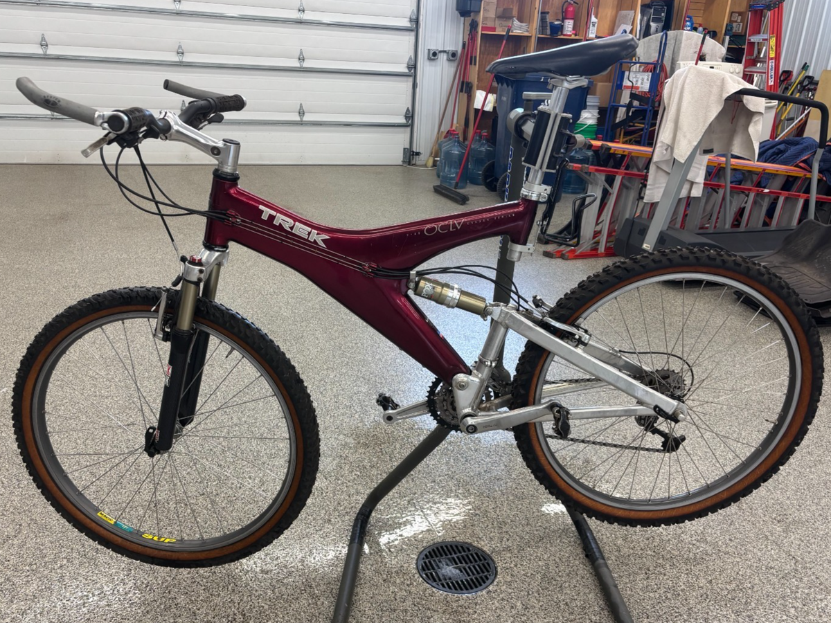 Vintage Trek Y22 Full Suspension Mountain Bike – OCLV Carbon Frame