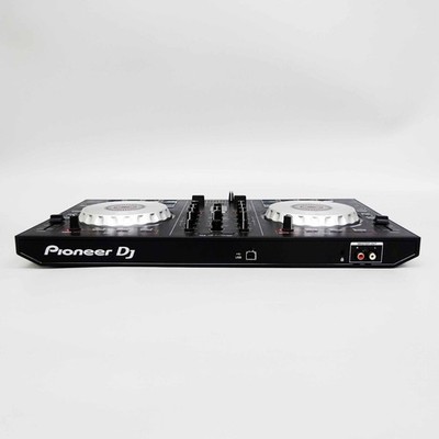 Pioneer DJ DDJ-SB2 Black DJ Controller 2-Channel Serato DJ Pro