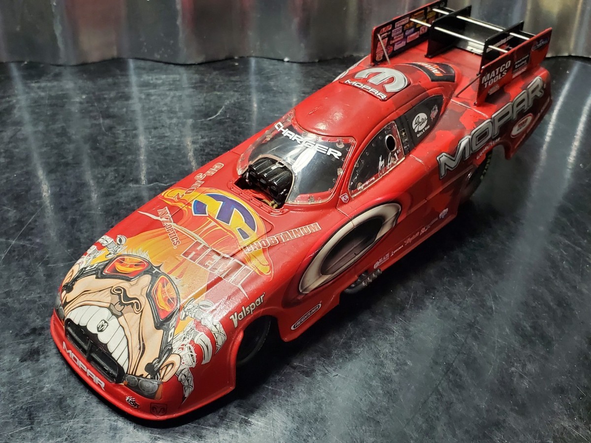 Racing Champions Oakley 2006 Gary Scelzi Dodge Red Camo 1:24 NHRA