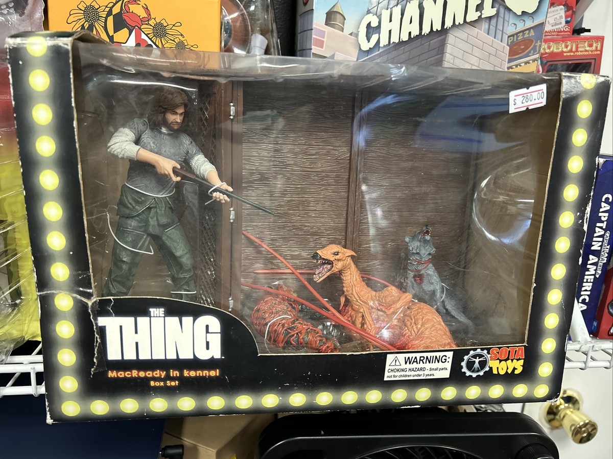 The Thing MacReady in kennel box set SOTA Toys 2006 | eBay