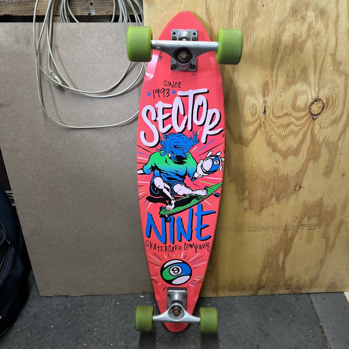 Sector 9 Nine Longboard Swift Pink 34 Inch Gullwing Trucks vintage