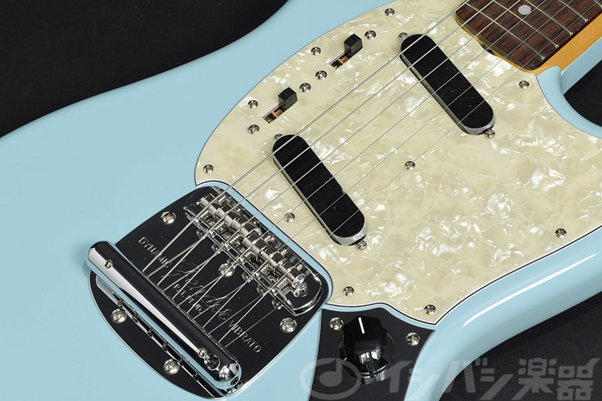 Fender Electric Guitar Made in Japan Traditional 60s Mustang