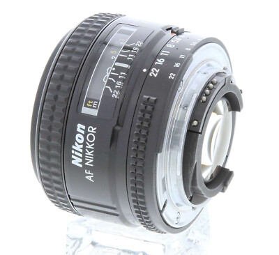 Nikon AF Nikkor 35mm F2 D Lens F. digital SRL Camera Made In Japan