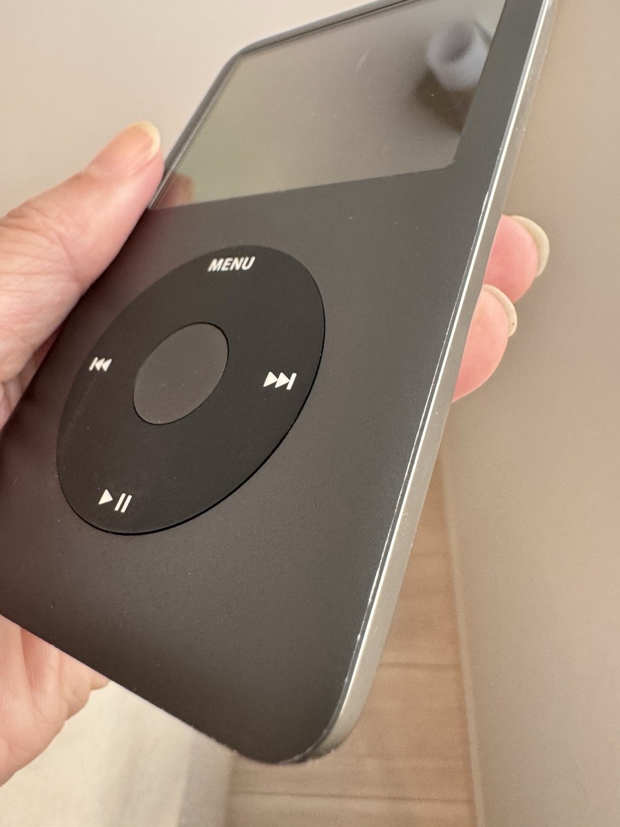 Apple iPod classic 7th Generation Black (160 GB) A1238 MC297J