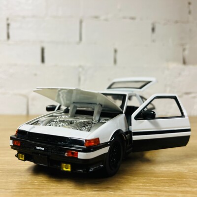 Initial D Toyota AE86 Trueno Jada 1:24 Diecast Metal Model Car