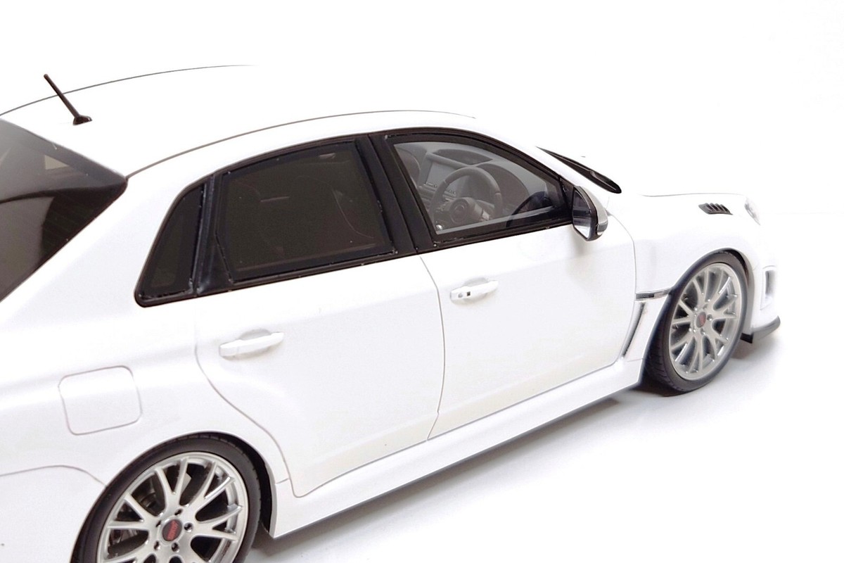 OttO Mobile / Kyosho 1:18 Subaru Impreza WRX STi S206 in Satin