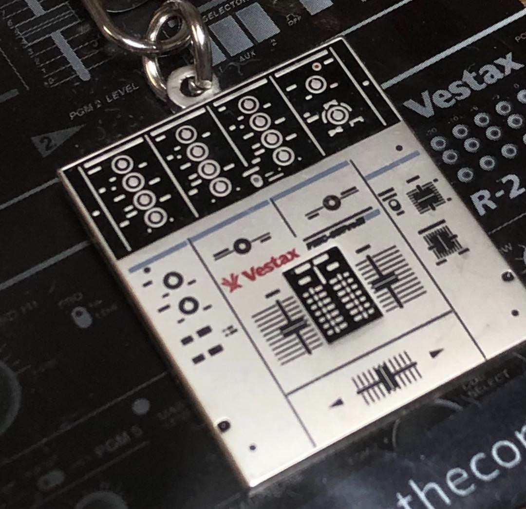 Innofader PNP3 搭載Vestax PMC-05 pro III Innofader PNP3 搭載Vestax