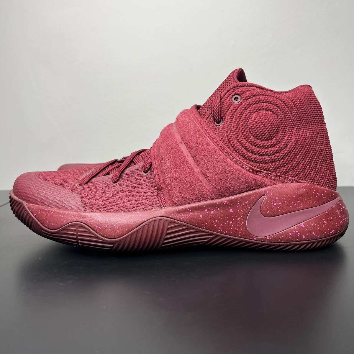Nike Kyrie 2 Men's Sneakers for Sale | Authenticity Guaranteed | eBay