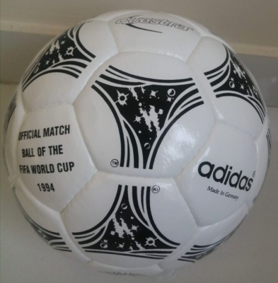 Questra AS551W サッカーボール 1994 FIFAワールドカップ Official