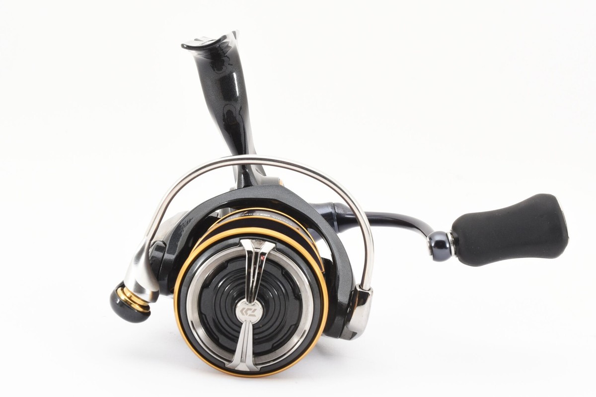 Daiwa 21 Caldia LT 2500S-XH Spinning Reel Near Mint from JAPAN