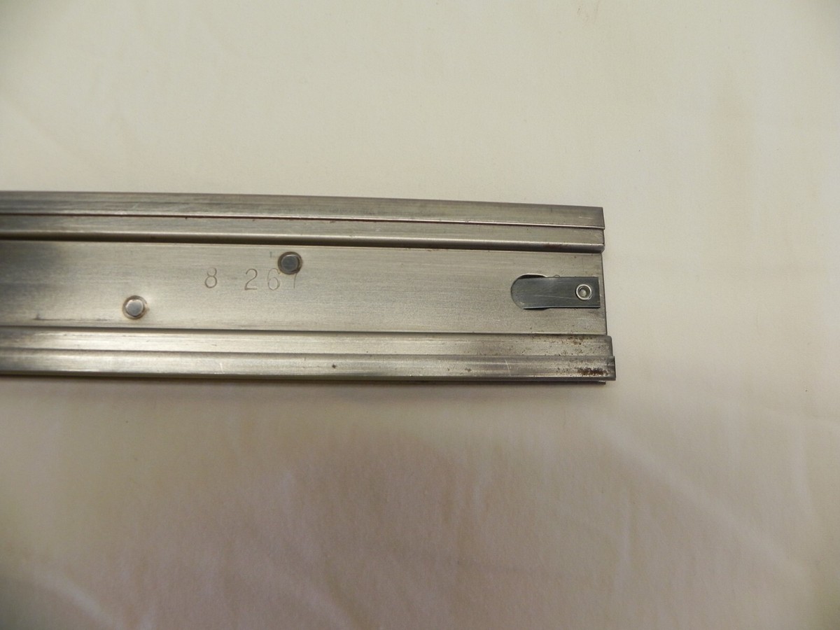 Snap-on 8-267 Friction Drawer Slide w/Slide Clips KR562 Aviation