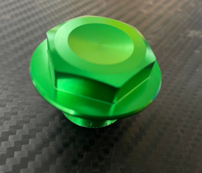 KAWASAKI Z900 2017-2022 Billet Steering Stem Nut Head Bolt TOP