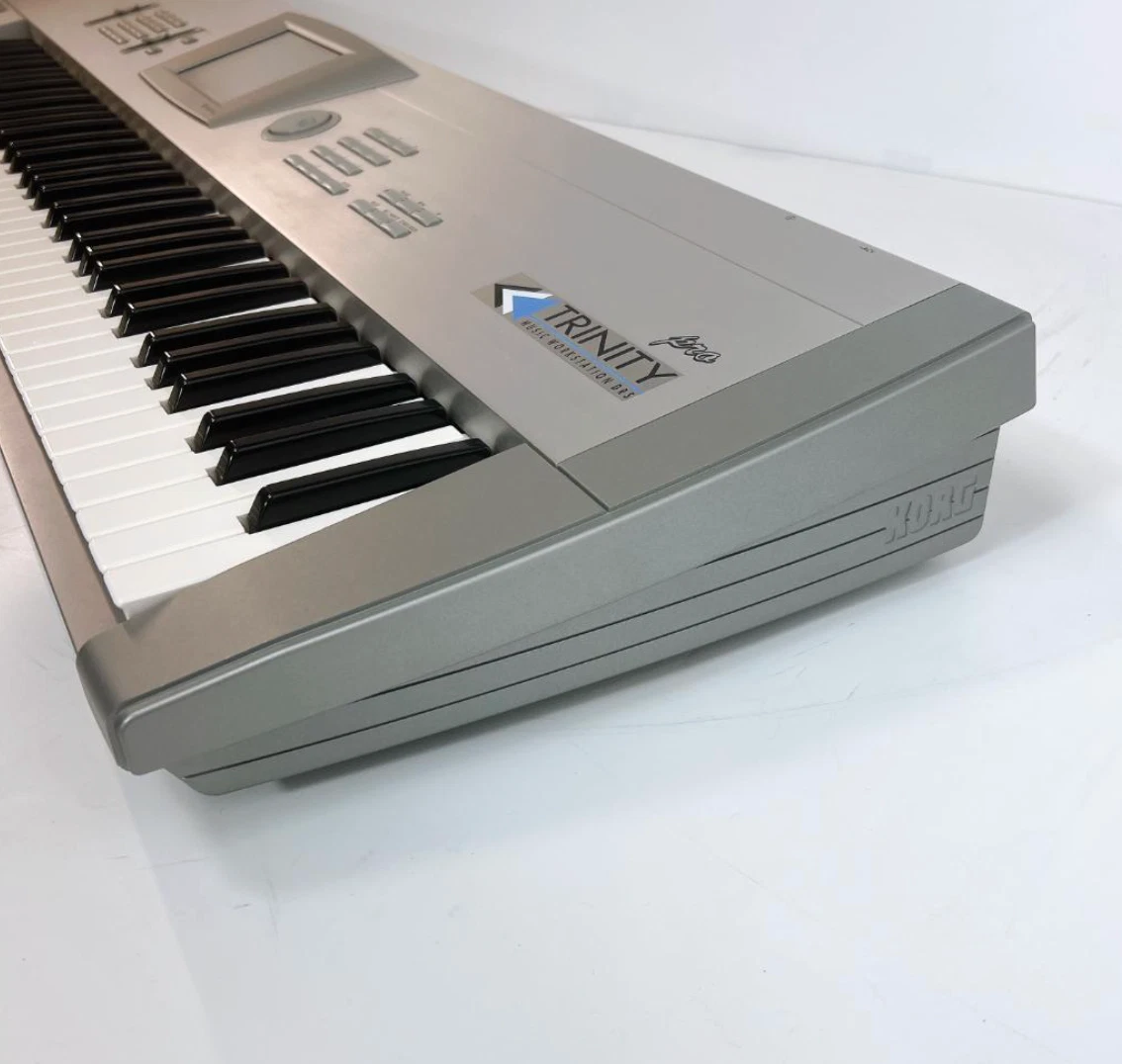 KORG TRINITY Plus 76鍵 ワークステーション KORG Trinity Plus