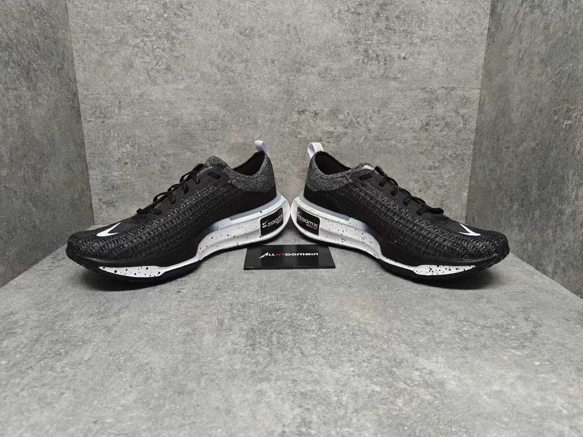 Level SS/New - Nike ZoomX Invincible Run Flyknit 3 Oreo DR2615-002