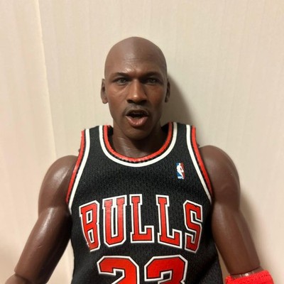 Enterbay Michael Jordan 1/6 Real Masterpiece The Last Shot Figure