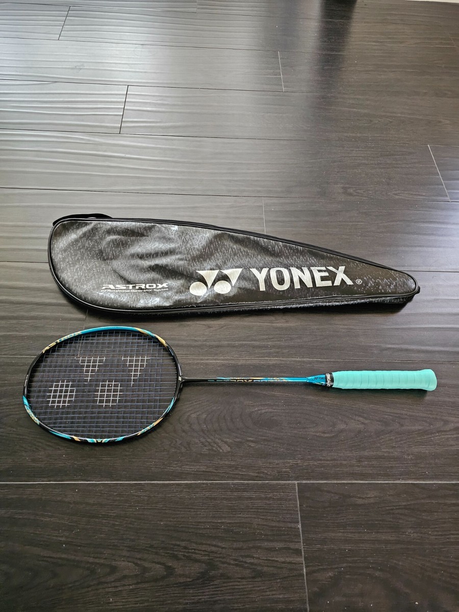 Yonex astrox 88d pro or 88s pro from Japan (with strung and anti