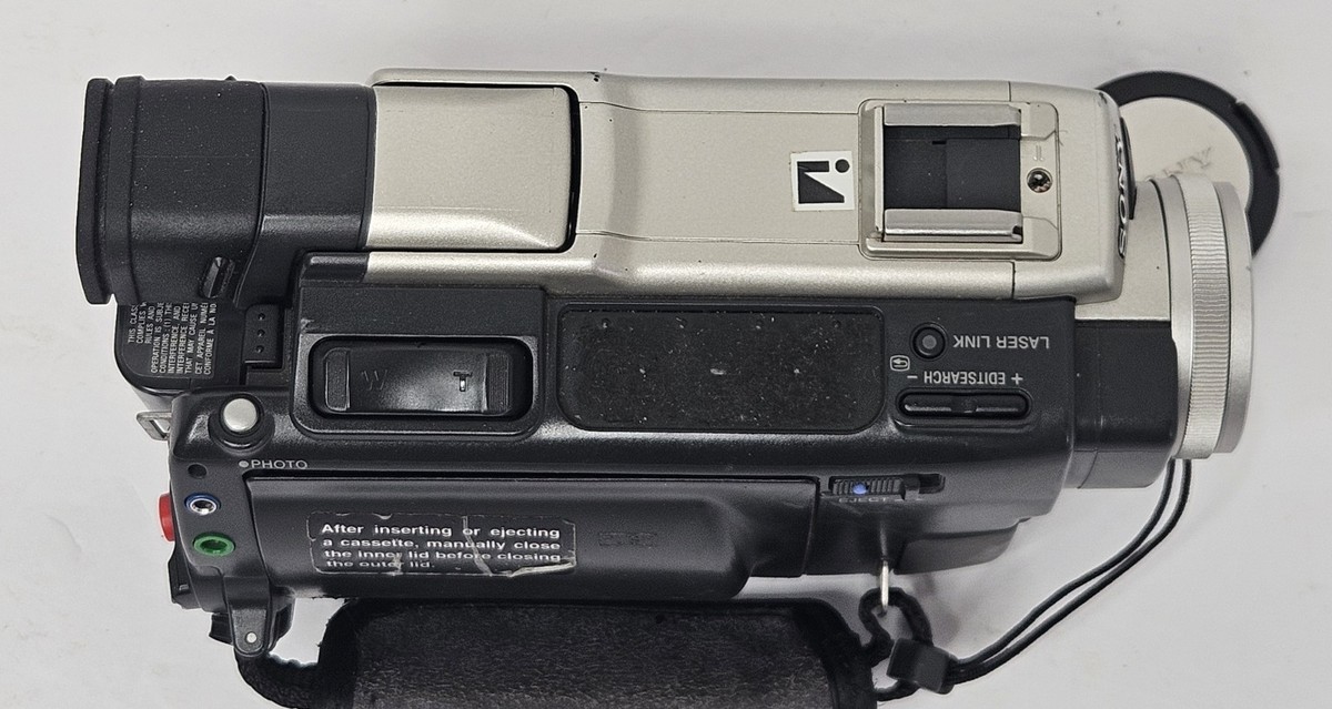 Sony DCR-TRV9 Mini DV Handycam Silver Handheld Digital Camcorder