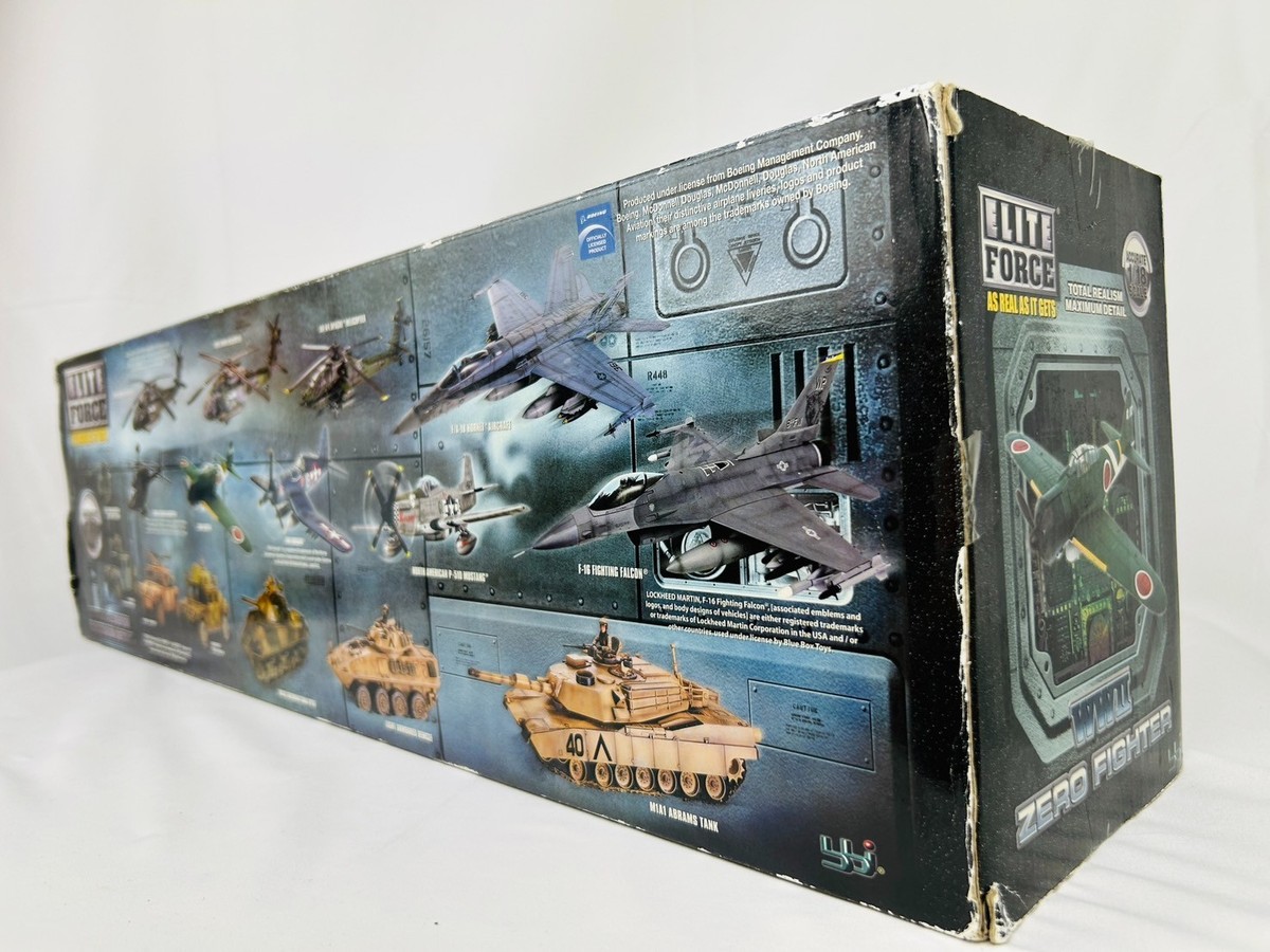 Elite Force 1/18 Mitsubishi A6M2 Zero Fighter Model 21 WWII Japan