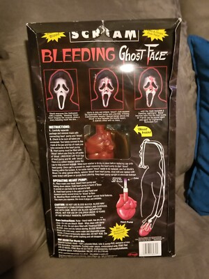 1997 HALLOWEEN SCREAM MOVIE GHOST FACE BLEEDING MASK EASTER FUN