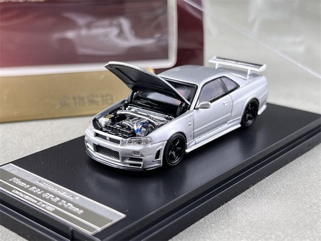 MH 1:64 Silver JDM Skyline GTR R34 Z-Tune Sports Model Diecast