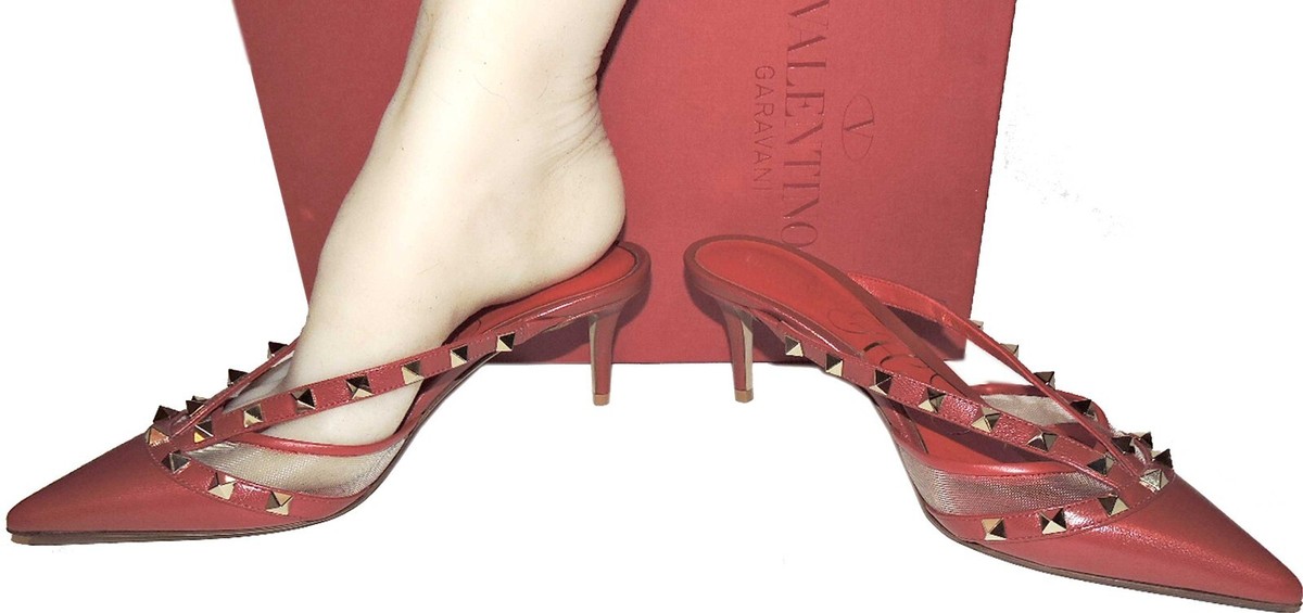 36.5 VALENTINO Sandals Red Leather Mules Rockstud Kitten Heels