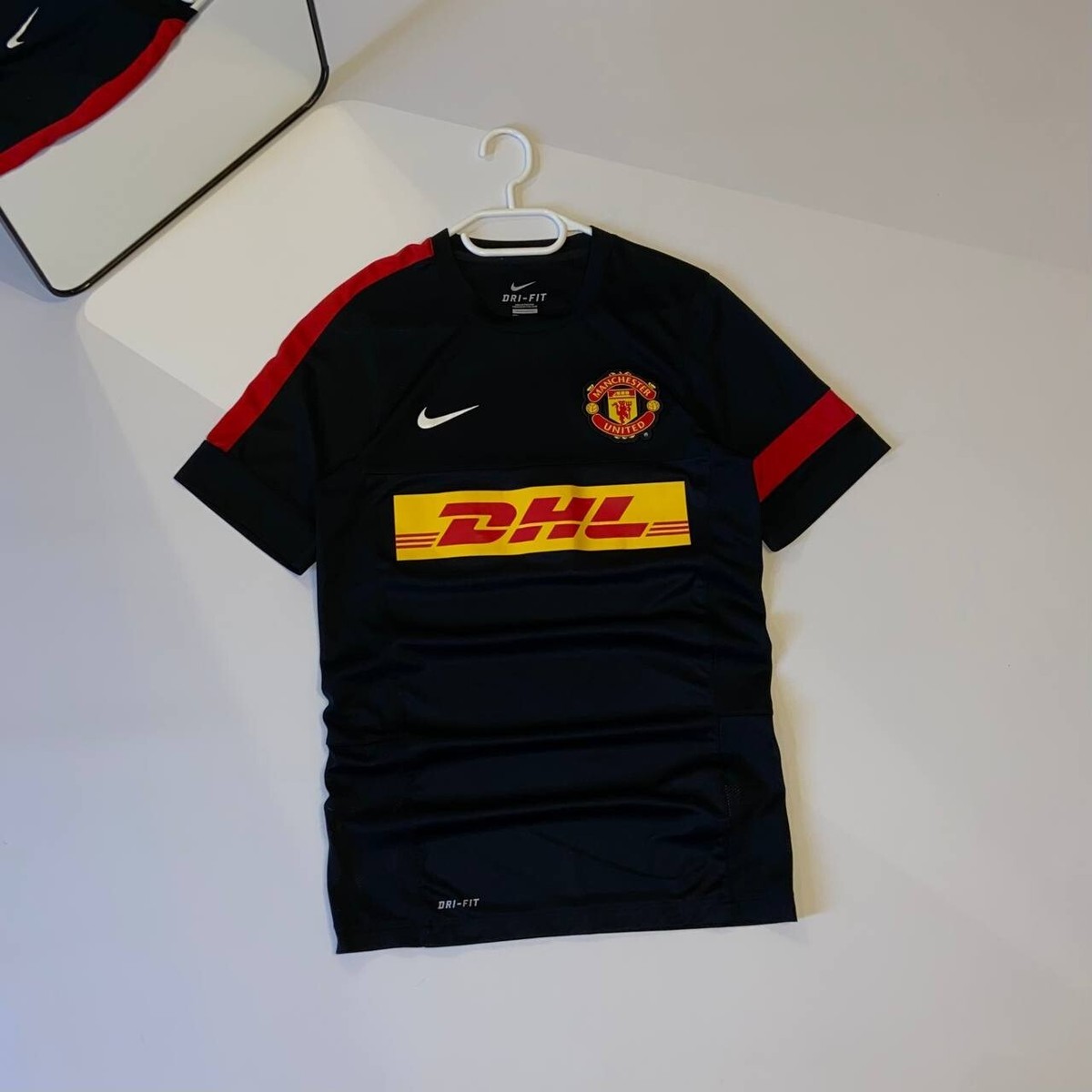 Rare Manchester United Nike Training Shirt 2012/13 DHL Sponsor
