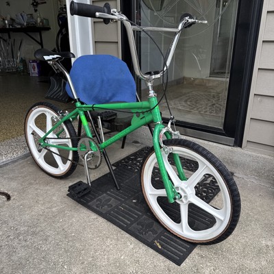 Kuwahara Exhibitionism Neon GreenクワハラBMX Kuwahara BMX Bike